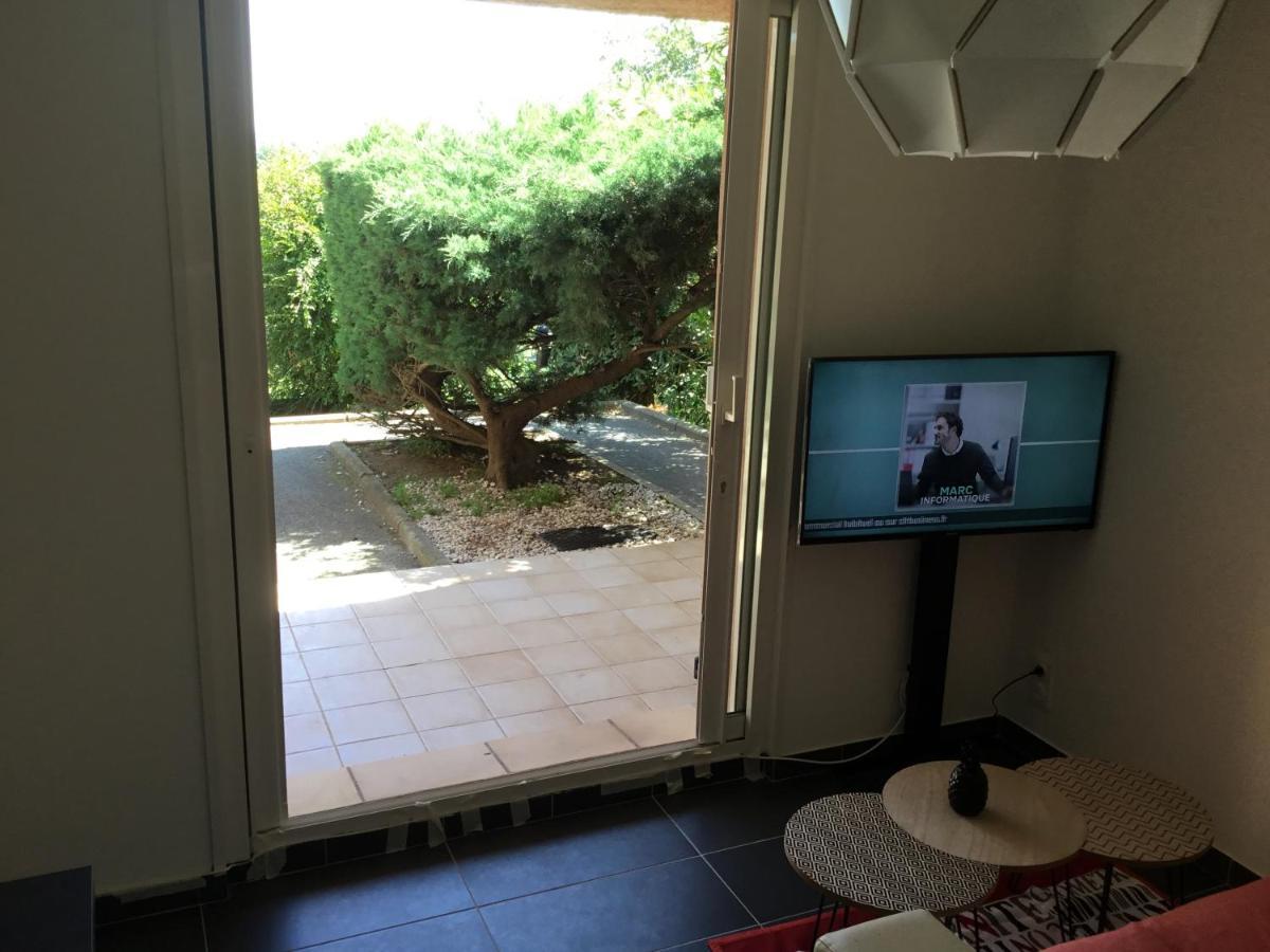 קוגולין Studio Climatise Piscine Parking - Prix Du Voyageur 2023 Et 2024 ! Merci מראה חיצוני תמונה